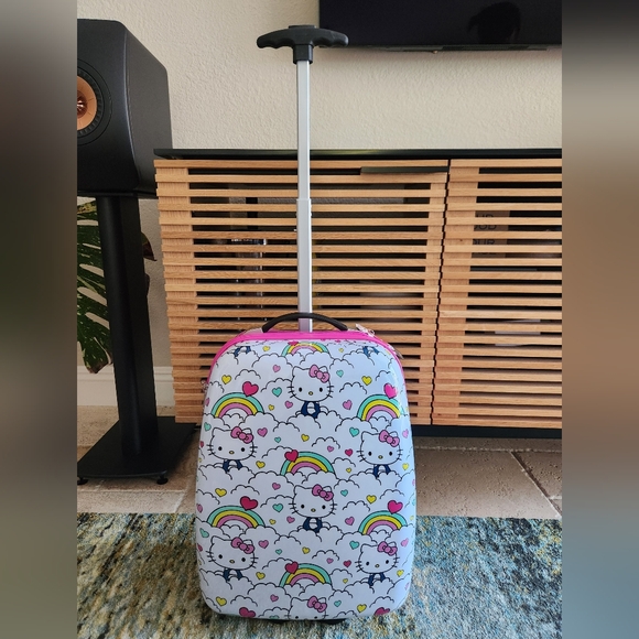 Hello Kitty Small Rolling Luggage Wheeled Roller Bag Personal Item NWT - Picture 7 of 7